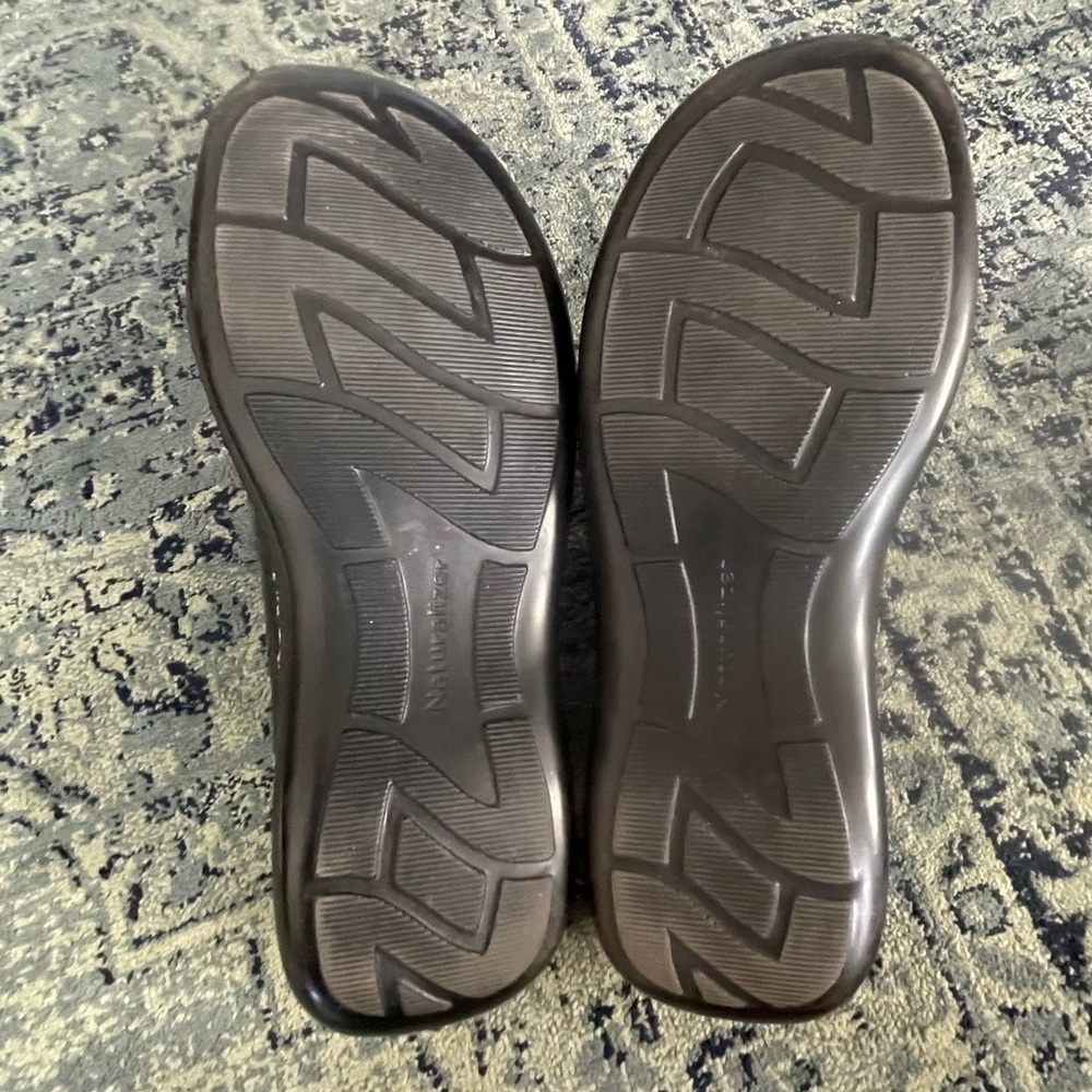 Naturalizer Clogs 7.5 - Picture 5 of 6